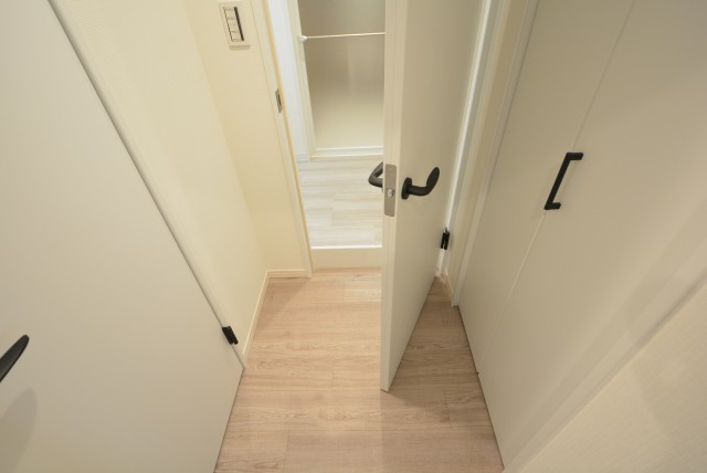 秀和第二自由が丘レジデンス 洗面室