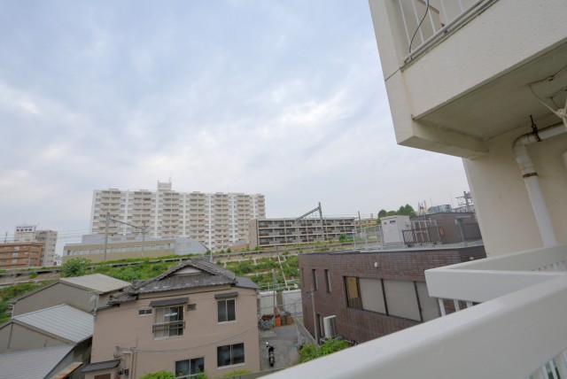 ニチメン目白ハイツ バルコニー