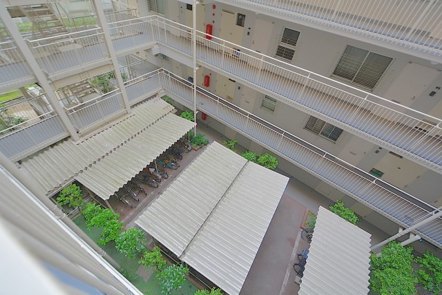 神楽坂ハウス 外廊下