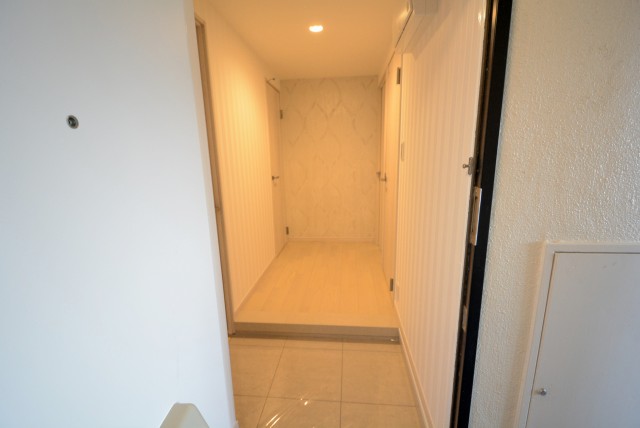 秀和第二自由が丘レジデンス 玄関