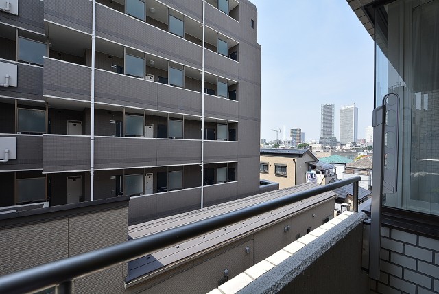 プチモンド目白 バルコニー