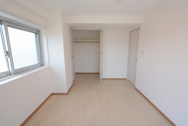 秀和第二自由が丘レジデンス 洋室１