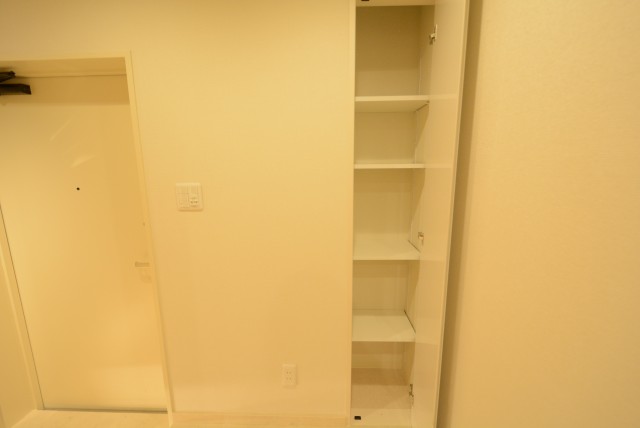 パシフィック西早稲田 玄関