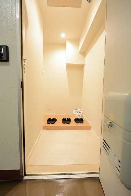 NK五反田コータース 　玄関