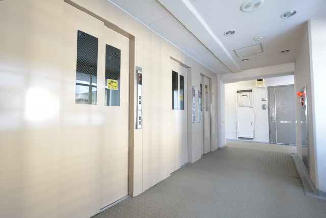 エクセル東陽町 玄関