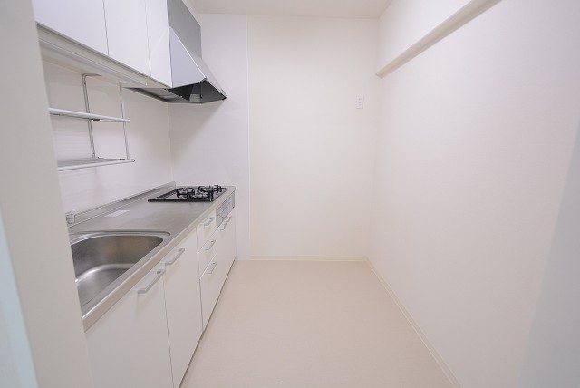 ファミリータウン東陽 キッチン