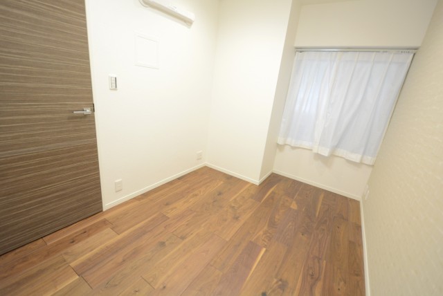 クレッセント目黒Ⅱ 洋室１