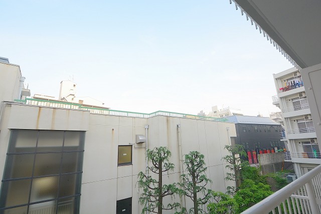 神楽坂ハウス バルコニー