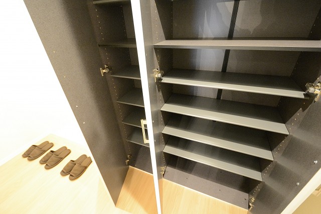 NK五反田コータース 　玄関