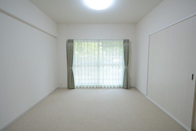 ファミリータウン東陽 バルコニー