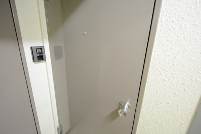 ライオンズマンション代々木 玄関
