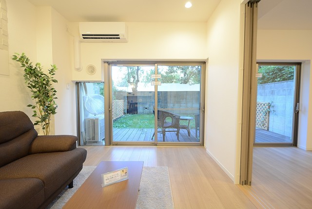 馬事公苑前ハイム ウッドデッキ