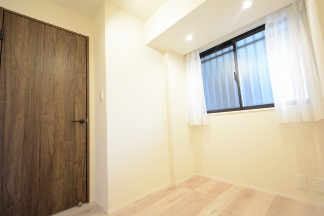 キャニオングランデ碑文谷南 洋室１