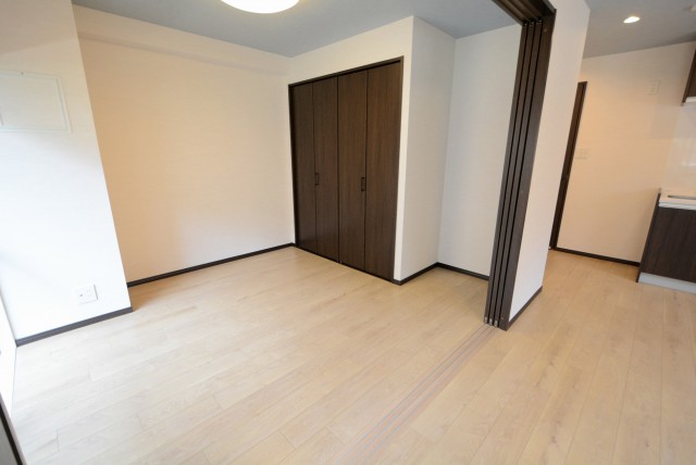 ライオンズマンション護国寺第３ 洋室2