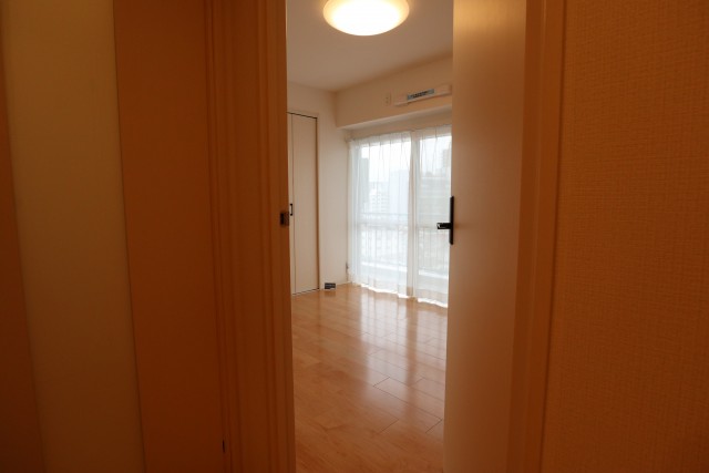 大森山リハイム 廊下→バルコニー