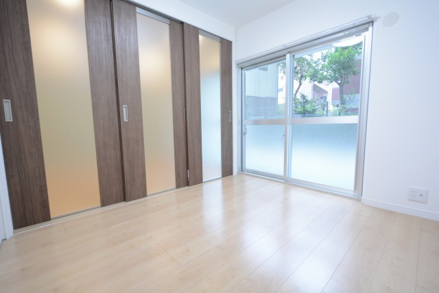 カーサ池尻 洋室１