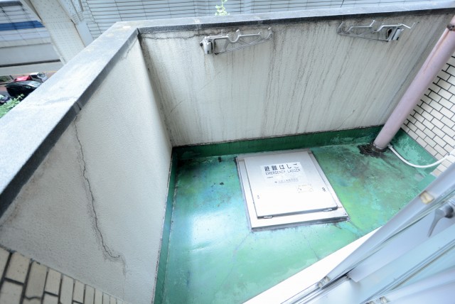 メゾン池尻大橋 バルコニー