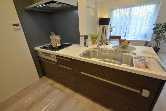 キャニオングランデ碑文谷南キッチン