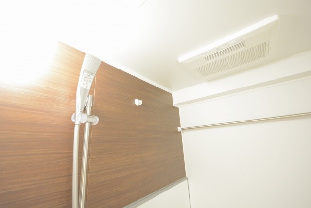 春日ビューハイツ バス