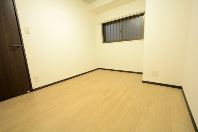 ライオンズマンション護国寺第３ 洋室１