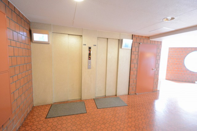 シーアイマンション駒場A棟 エントランス