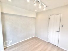 春日ビューハイツ 洋室