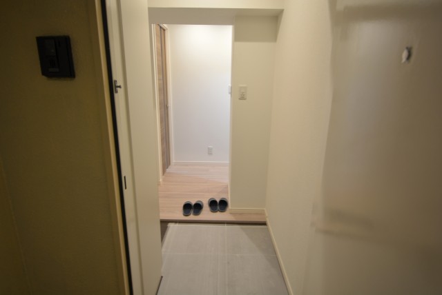 メゾン池尻大橋 玄関