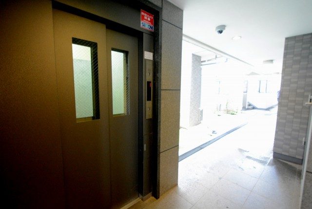 キャニオングランデ碑文谷南 エントランス