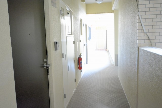 ライオンズマンション護国寺第３ 外廊下