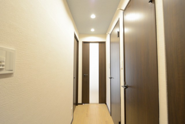 ライオンズマンション護国寺第３ 玄関