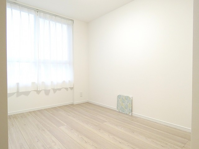 上馬コーポラス　洋室約4.7帖