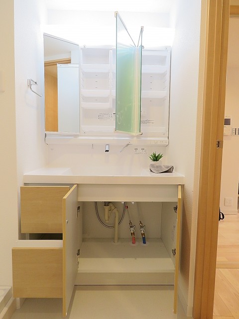 パストラルハイム西蒲田　洗面化粧台