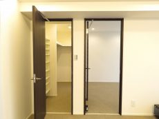 上野毛ハイム 洋室とウォークインクローゼット 上野毛ハイム 洋室とウォークインクローゼット