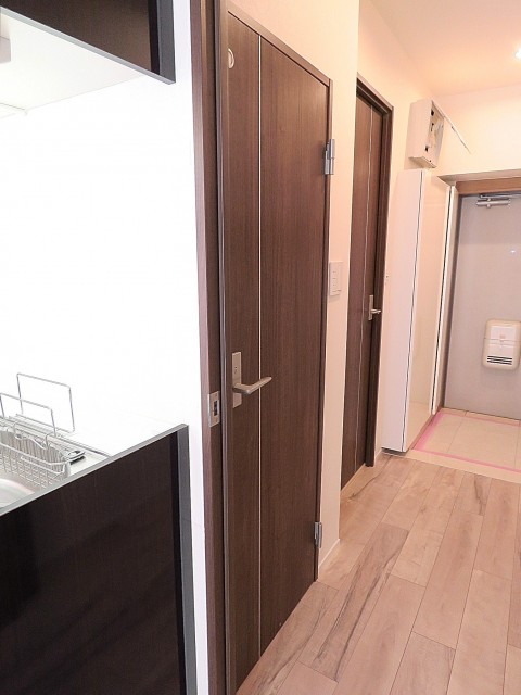 松見坂武蔵野マンション　トイレ扉