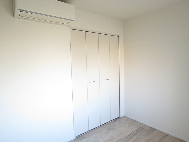 松見坂武蔵野マンション　洋室約5帖