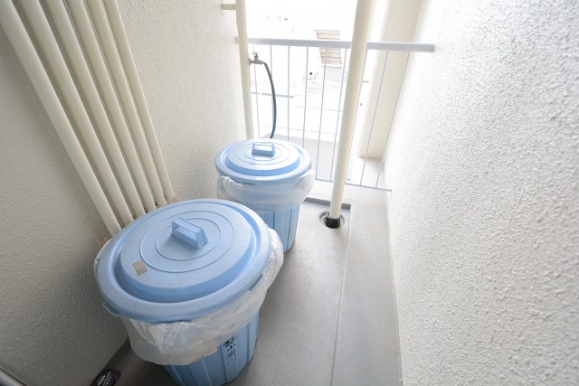 中銀小石川マンシオン フロアゴミ置