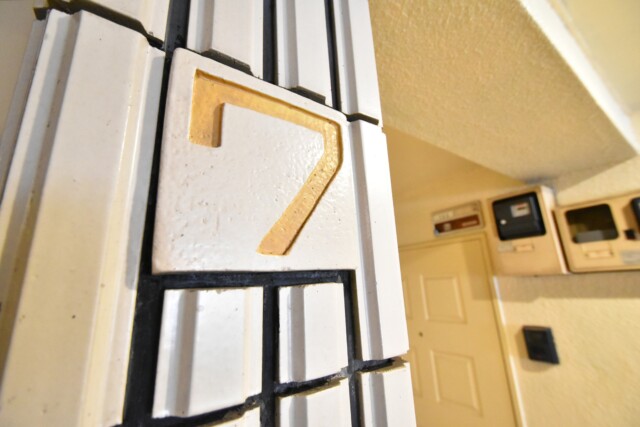 メゾン池尻大橋 玄関