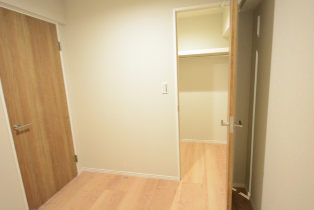 大森山王リハイム 洋室3