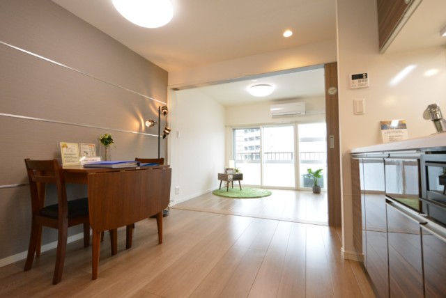 ニュー池尻マンション DK+洋室