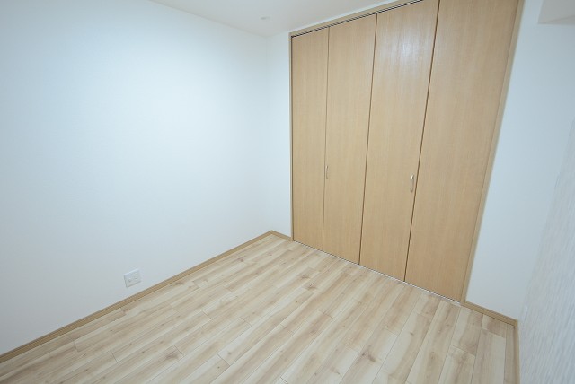 サングリア中目黒 洋室