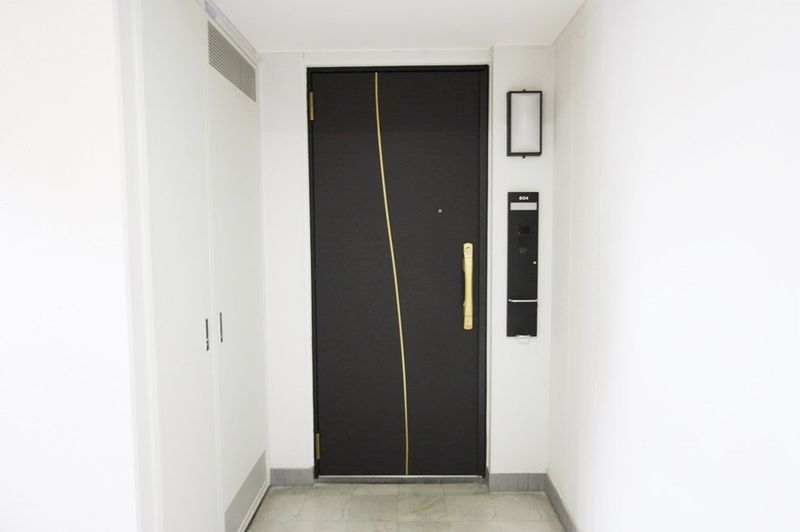 エクサージュ海岸　玄関