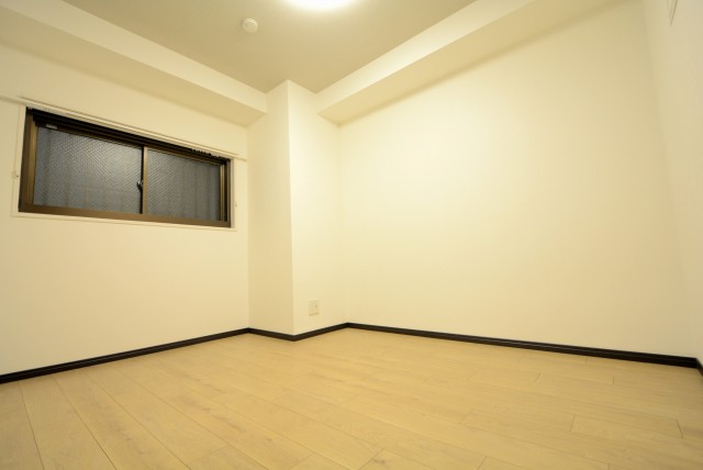 ライオンズマンション護国寺第３ 洋室１