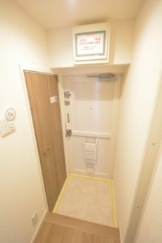 ニュー池尻マンション 玄関