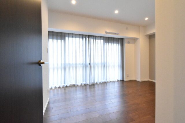 三井音羽ハイツ 洋室1