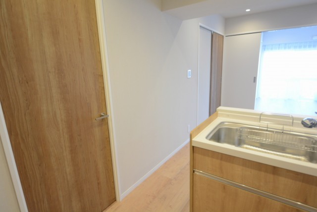 大森山王リハイム 洋室3