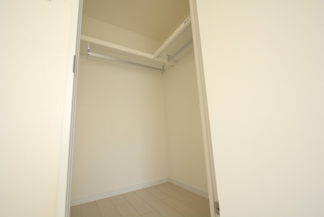 春日ビューハイツ 洋室