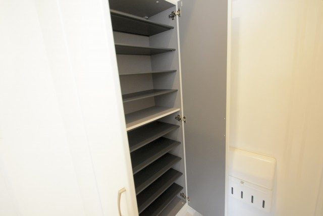 春日ビューハイツ 玄関
