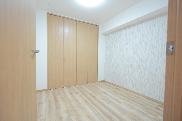 サングリア中目黒 洋室