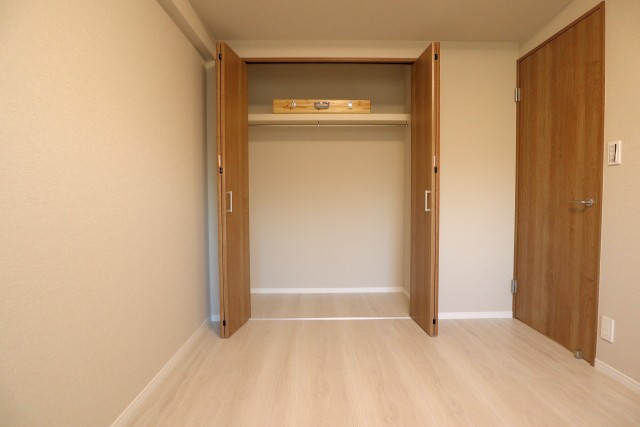 シーアイマンション駒場 洋室5.6