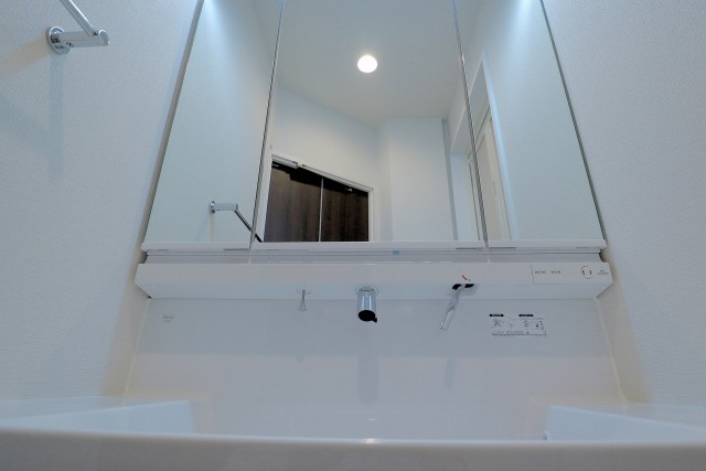 駒場ネオパレス 廊下 駒場ネオパレス 廊下